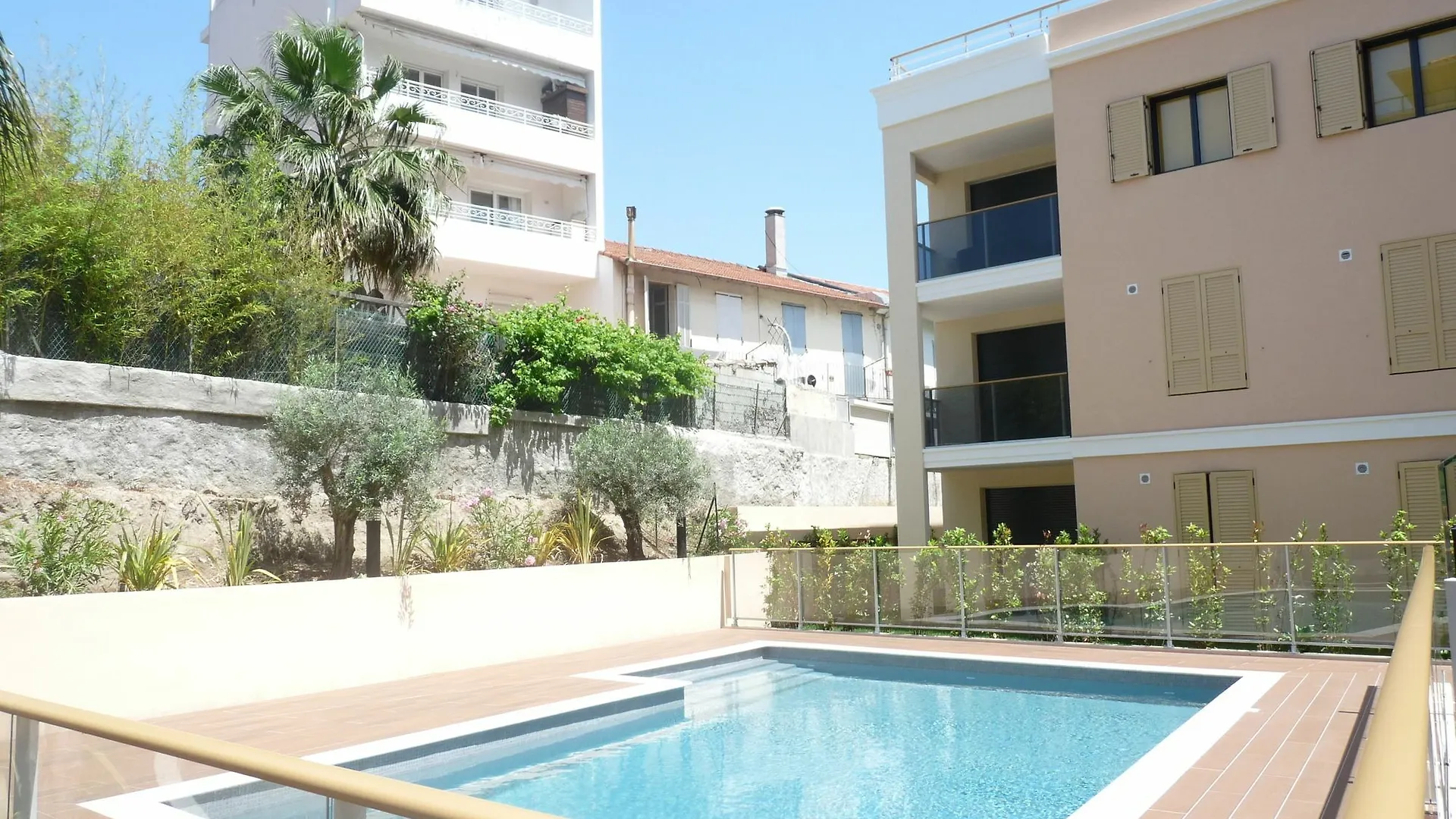 Secret Garden 203 Apartment Cannes France