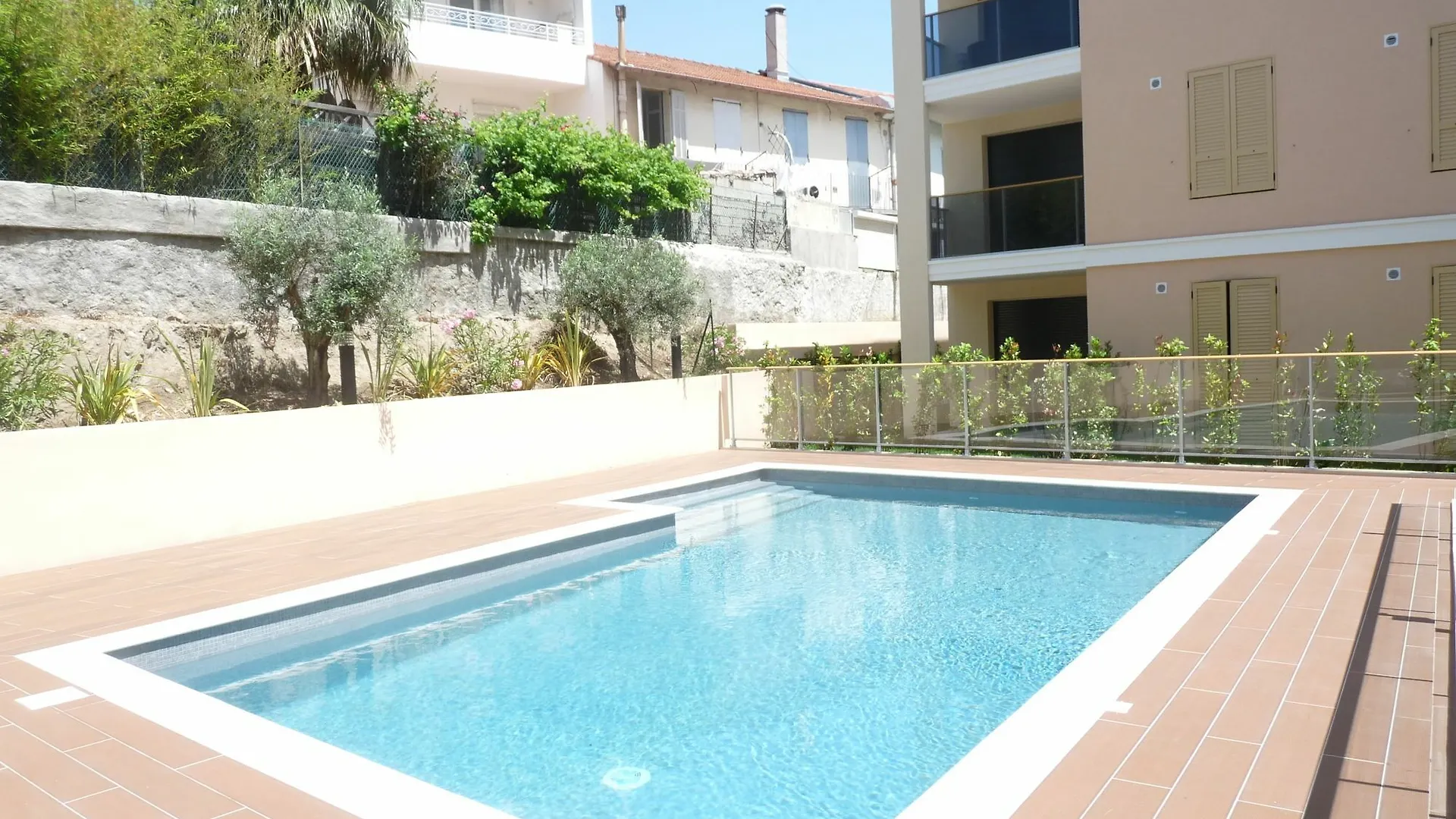 Secret Garden 203 Apartment Cannes 0*,  France